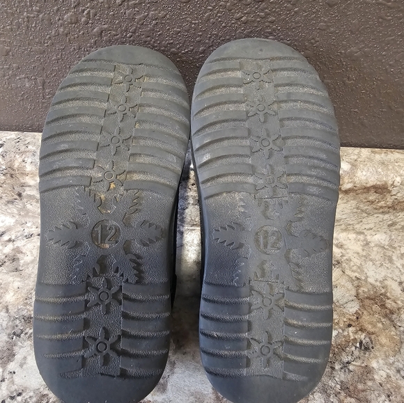 Kids Black Suede Ankle Boots Size 12 - Picture 4 of 5